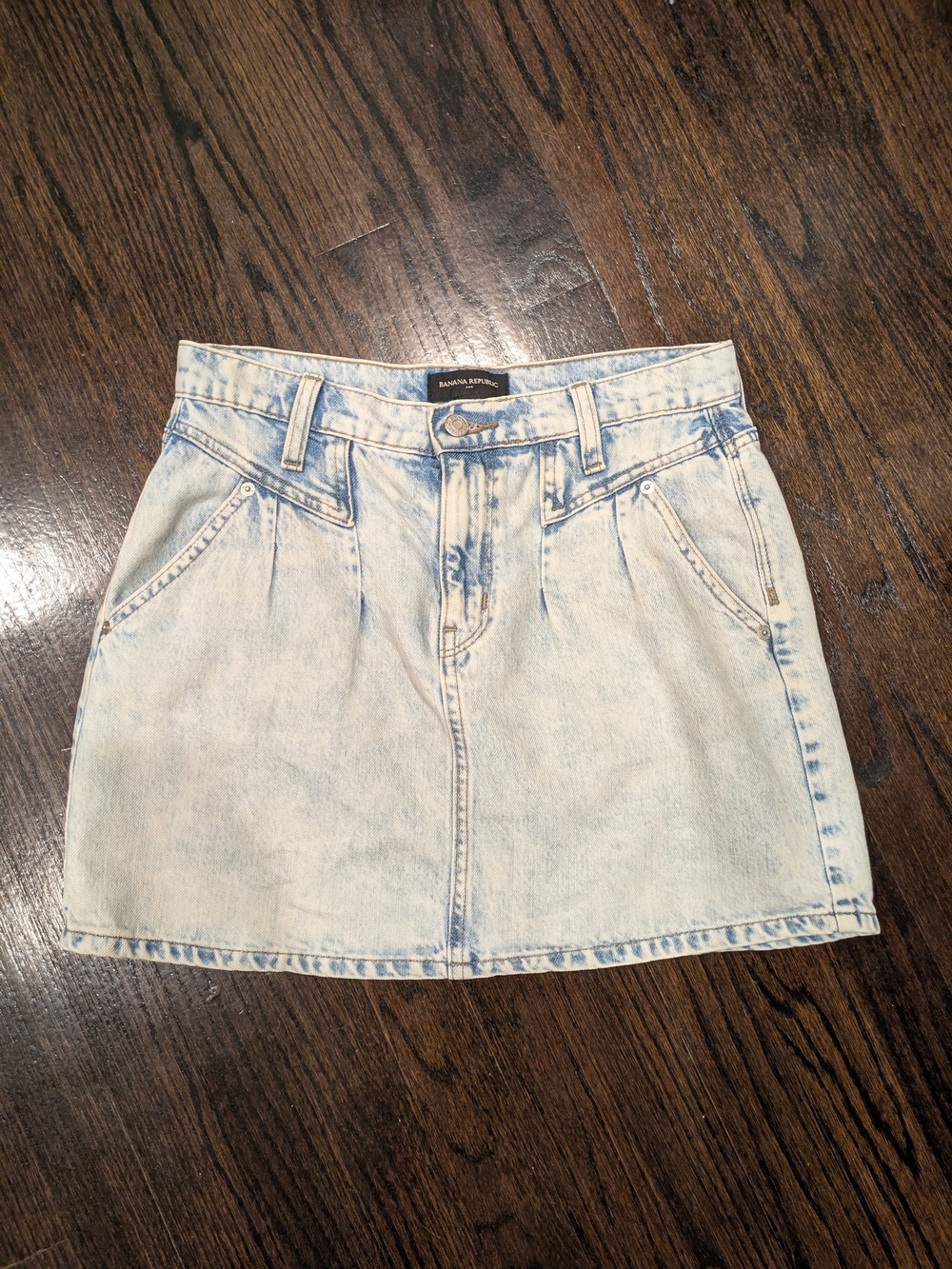Banana Republic Light Wash Denim Mini Skirt